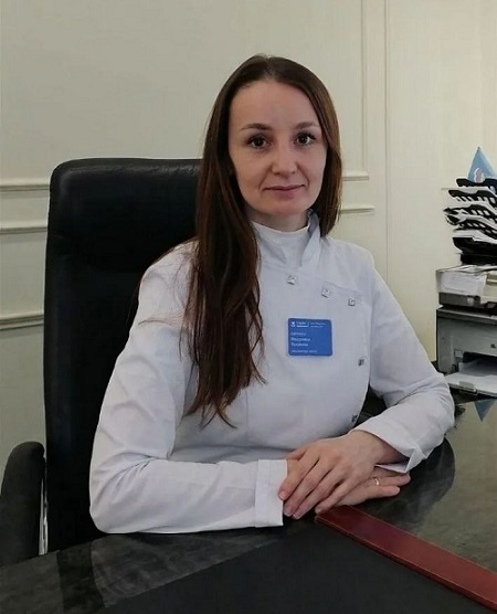 главный врач -1.jpg